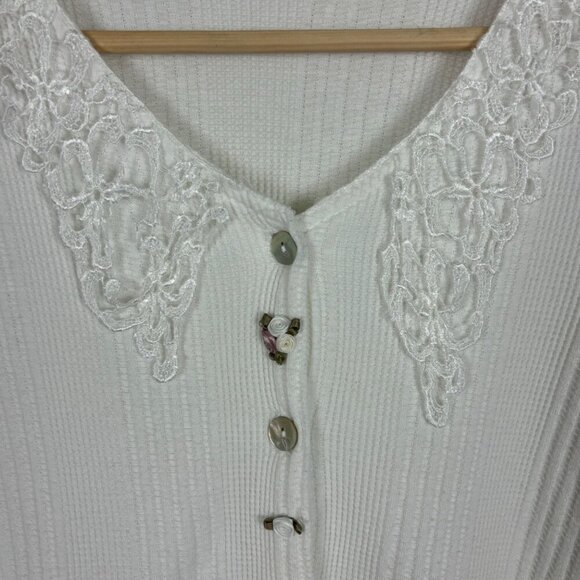 White Button-Up Top With Lace Collar Womens Small Cottagecore Grandma Coquette - Picture 7 of 7